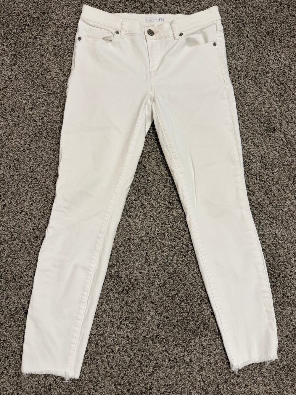 Ann Taylor LOFT White Modern Skinny Jeans – Women’s Size 4 (27” Waist)